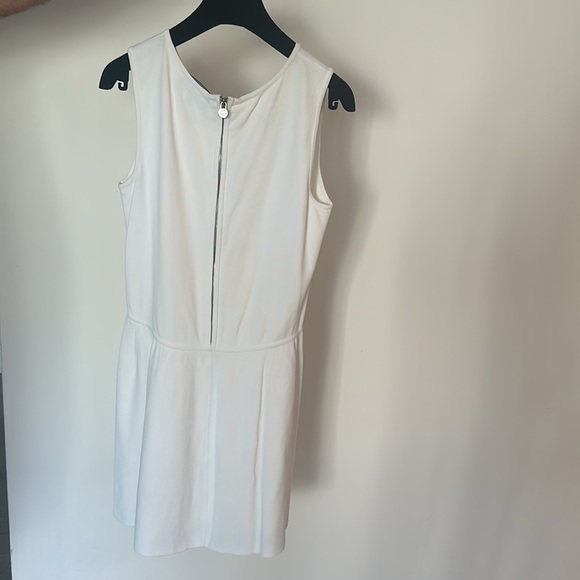 Chanel dress - Picture 7 of 9